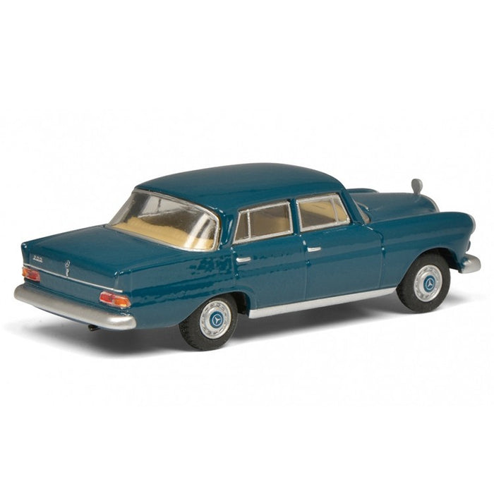 Mercedes Benz 200 D W110 Navy Blue - Schuco 1:64 - 452022200 -  Passion Diecast 