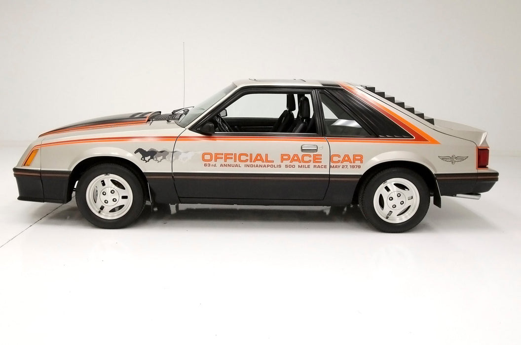1979 Ford Mustang - 63rd Annual Indianapolis 500 Mile Race Official Pace Car- Greenlight 1/18 - 13599