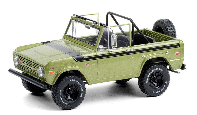 1975 Ford Bronco Sport - Medium Green Glow with Sunraysia Wheels 1/18  Greenlight - 19100