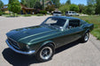 1968 Ford Mustang GT Fastback - Highland Green - Greenlight 1/24 - 84038