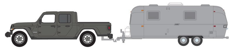2020 Jeep Gladiator with Airstream Double-Axle Land Yacht Safari- Hitch & Tow 23, 1/64 Greenlight - 32230 C
