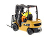 Caterpillar DP25N Lift Truck - Core Classics Series - Diecast Master  1/50 -  85256 - Passion Diecast 