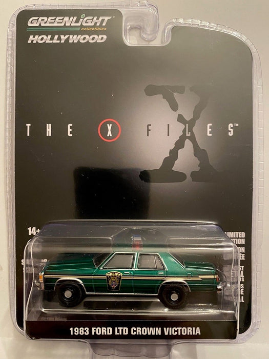 1983 Ford LTD Crown Victoria  The X-Files TV Series - Hollywood 30 - 1/64 GREENMACHINE  - 44900 CGR