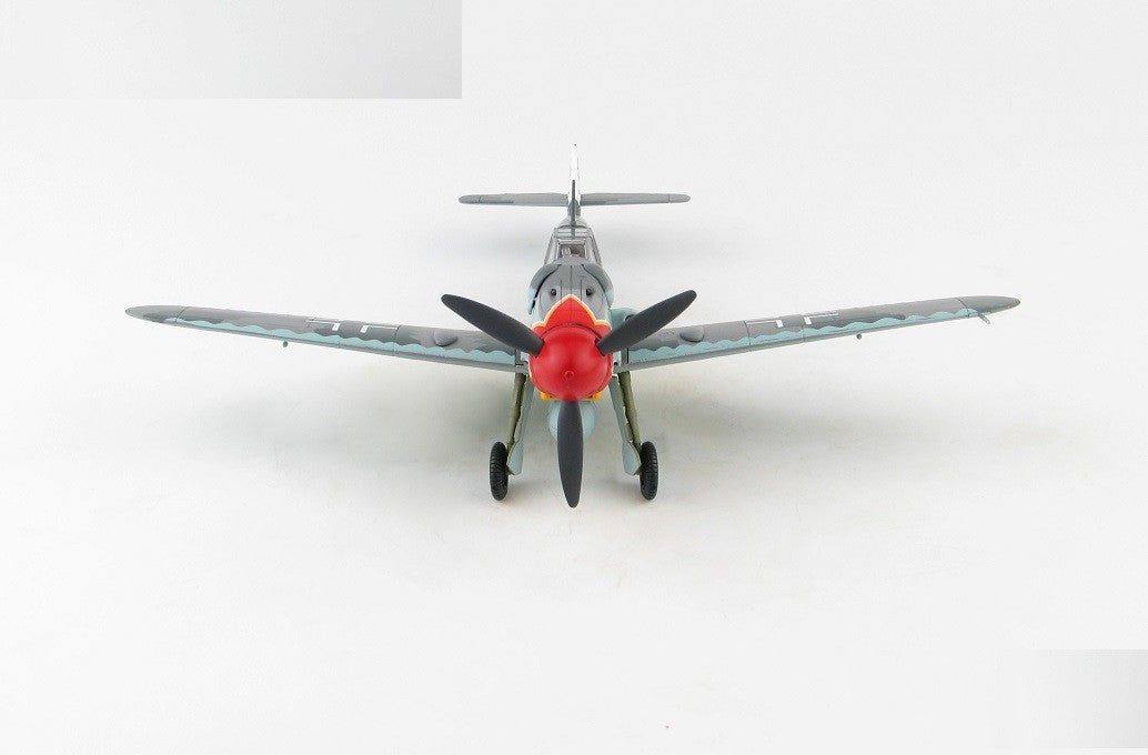 Messerschmitt Bf 109G-6 / Luftwaffe JG50 Hermann Graf, Wiesbaden, Germany, Sept 1943 - Hobby Master 1/48 HA8751 - Passion Diecas