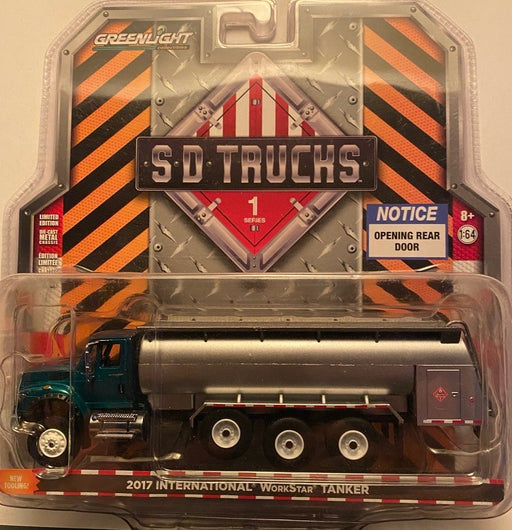S.D. Trucks Series 1 - 2017 International WorkStar Tanker Truck  1-64 GREENMACHINE GL-45010CGR