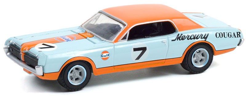 Running on Empty Series 13 Assortment - 1/64 Greenlight - 41130