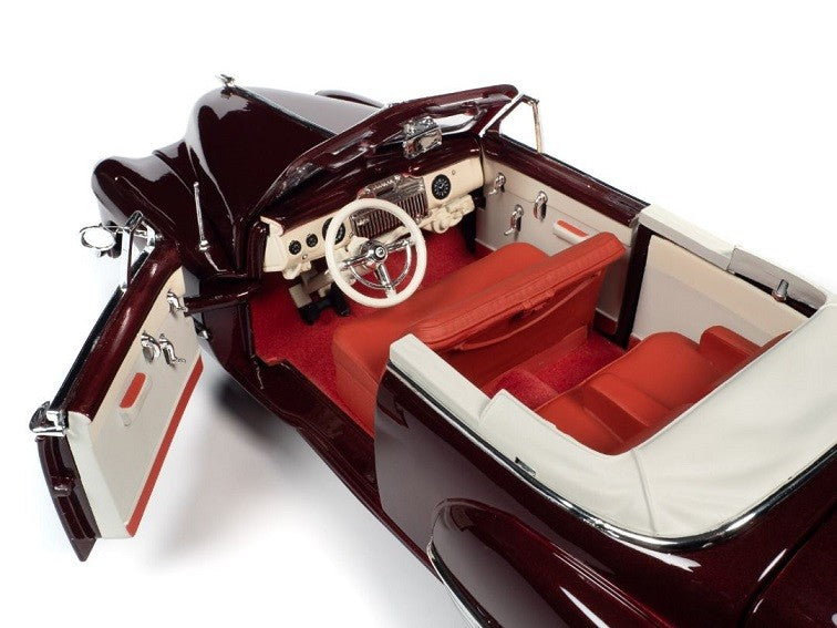 1947 Cadillac Series 62 Cabriolet - Burgundy - Auto World 1/18 - AW273