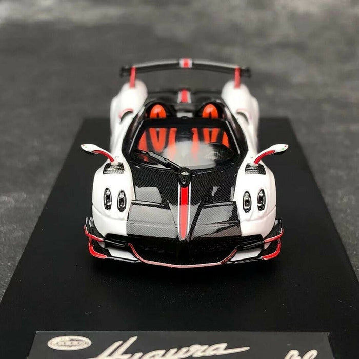 Pagani Huayra BC Roadster - white/carbone with detachable roof - LCD Models 1:64 - 64011 WH - Passion Diecast 