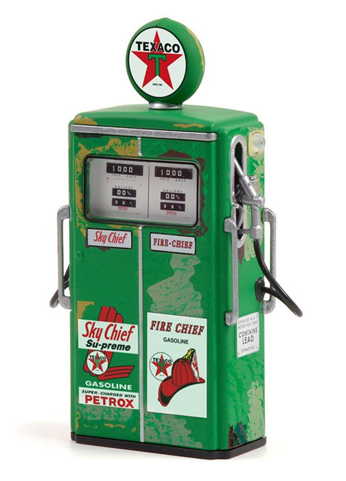 Texaco Fire Chief / Sky Chief Supreme - 1954 Tokheim 350 Twin Gas Pump (Unrestored)  Series 10 -  Greenlight  1/18 14100 C