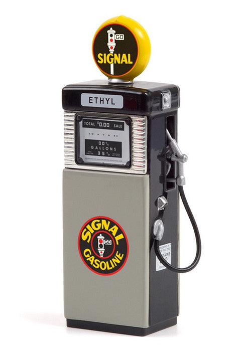 Signal Gasoline - 1951 Wayne 505 Gas Pump  Series 10 -  Greenlight  1/18 14100 B