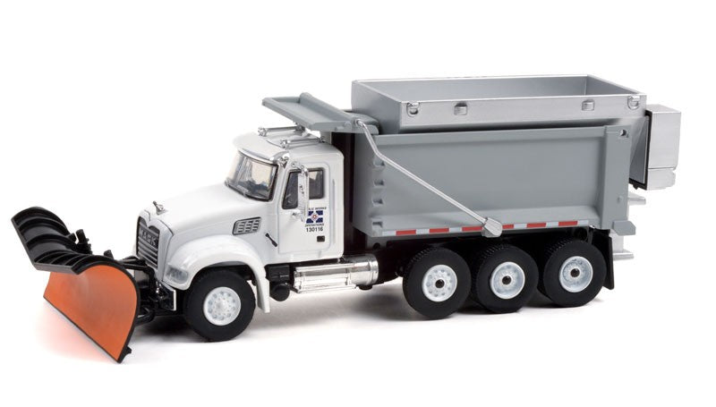 2019 Mack Granite Dump Truck with Snow Plow and Salt Spreader -  SD Trucks 13 - Greenlight  1/64 - 45130 C