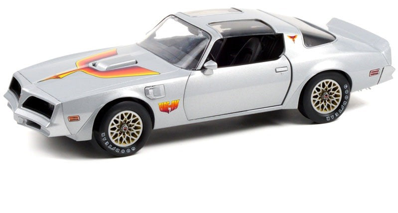 1977 Pontiac Firebird "Fire Am" Very Special Equipment in Silver with Hood Bird - Greenlight 1/18 - 19101 - Passion  Diecast 