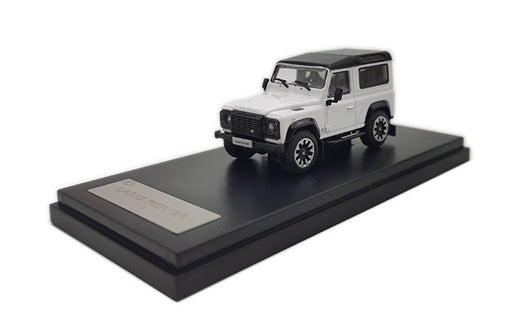 2018 Land Rover Defender 90 works V8 70th Edition Diecast model car - White - LCD Models 1:64 - 64016 WH - Passion Diecast 
