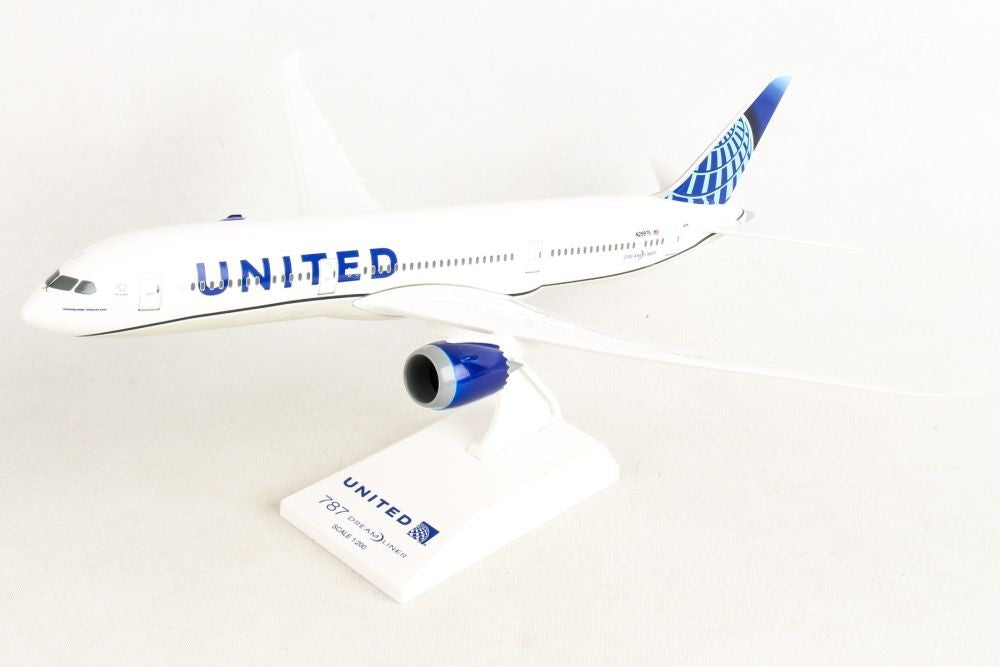 United Boeing 787-9 / N24976 / Skymarks 1:200 SKR1046