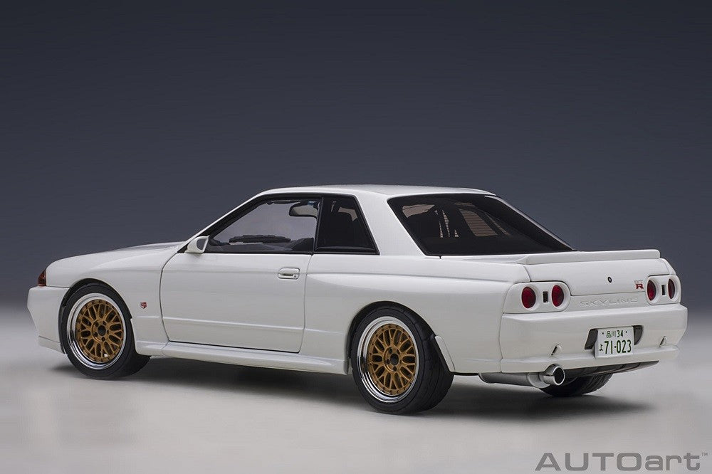 Nissan Skyline GT-R (R32) Wangan Midnight Reina Late Ver -  Autoart -  77412  Passion Diecast