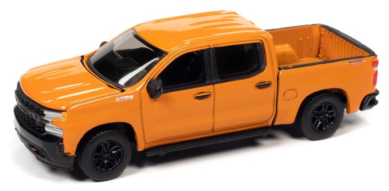 2020 Chevrolet Silverado Z71 LT Trail Boss in Tangier Orange - Auto World 1/64 -  AWSP089 A  -  Passion Diecast 
