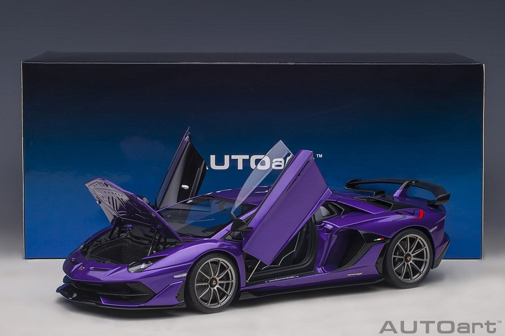 Lamborghini Aventador SVJ - Viola Pasifea  -  Autoart - 79179  Passion Diecast