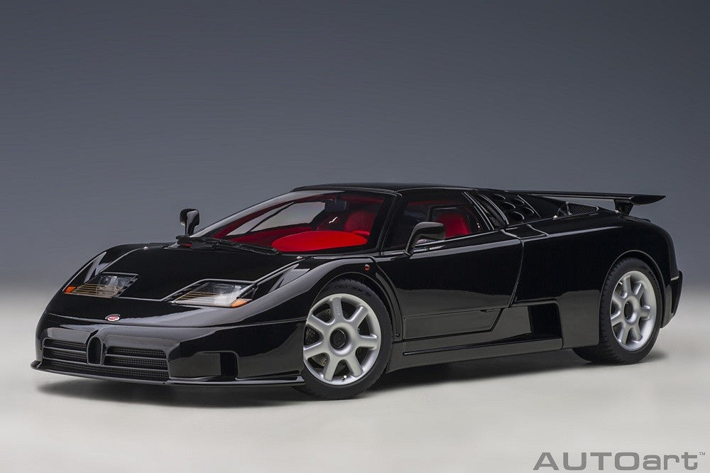 Bugatti EB110 SS (Nero Vernice)  -  Autoart - 70919  Passion Diecast