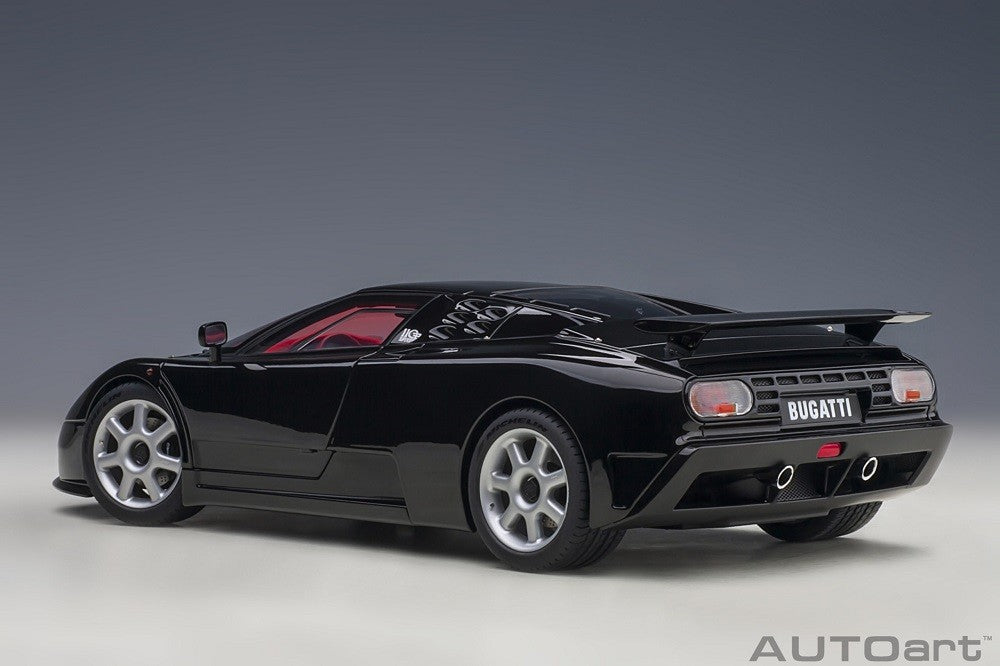 Bugatti EB110 SS (Nero Vernice)  -  Autoart - 70919  Passion Diecast