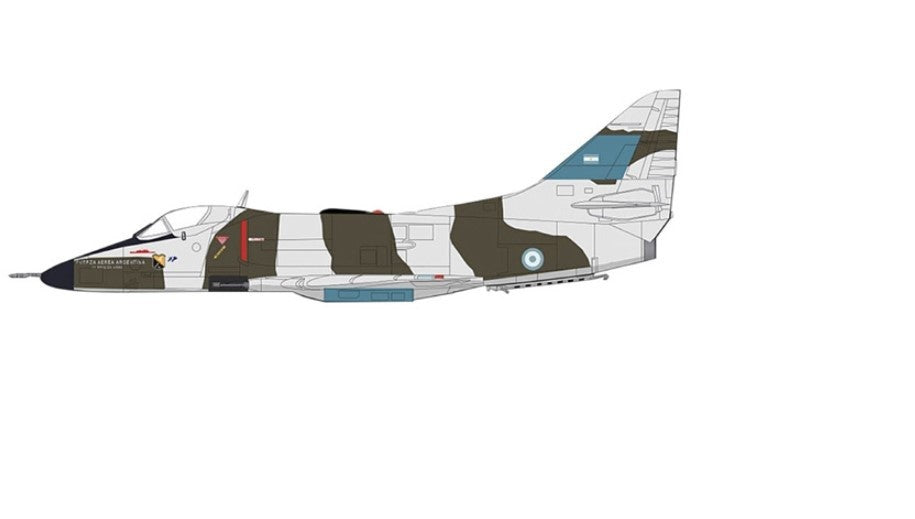 Douglas A-4C Skyhawk Argentine Air Force, San Julian AB, Argentina, 1982 / Hobby Master 1:72 HA1434
