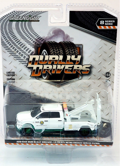 CHASE CAR 2018 Ram 3500 Dually Wrecker - Los Angeles County Metro Freeway - Dually Drivers 8 - Greenlight 1-64 - 46080 FGR