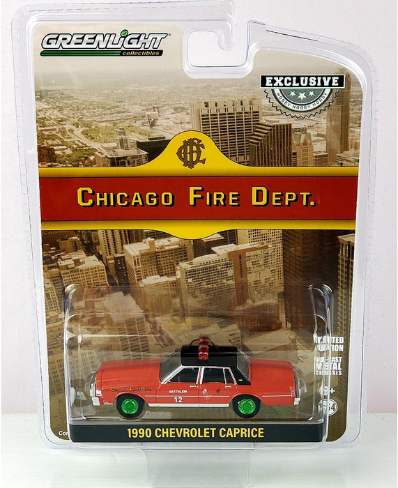 CHASE CAR 1990 Chevrolet Caprice - Chicago Fire Department - Hobby Exclusive - 1/64 Greenlight 30243GR