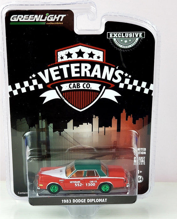 CHASE CAR 1983 Dodge Diplomat - Veteran`s Cab Co - Hobby Exclusive - 1/64 Greenlight -30283GR