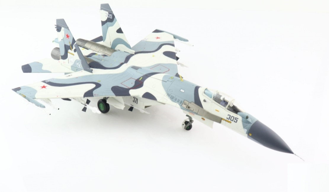 Sukhoi Su-27SKM Flanker-B Russian Air Force - Blue 305, Le Bourget, France - Paris Airshow 2005 - Hobby Master 1/72 HA6012