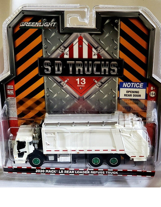 CHASE CAR 2020 Mack LR Rear Loader Refuse Truck - White - SD Trucks 13 - Greenlight  1/64 - 45130 BGR