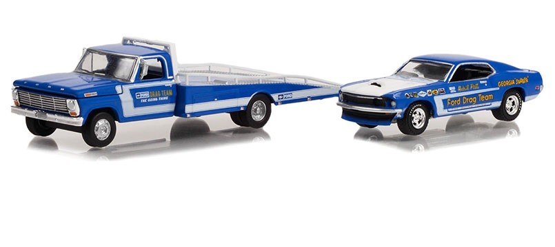 1969 Ford F-350 Ramp Truck with 1969 Ford Mustang Ford Drag Team - H.D. Trucks Series 24 - Greenlight - 33240 A