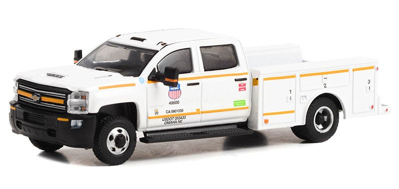 Union Pacific Railroad Maintenance Truck - 2018 Chevrolet Silverado 3500 - Dually Drivers Series 11 - 1/64 Greenlight - 46110 C