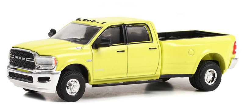 2019 Ram 3500 Big Horn in National Safety Yellow - Dually Drivers Series 11 - 1/64 Greenlight - 46110 E