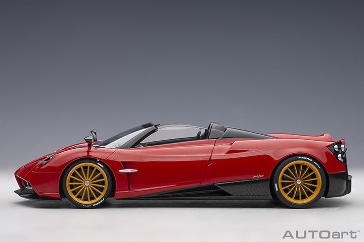 Pagani Huayra Roadster Rosso Monza / Red -  AUTOART -  1/18 - 78287  -  Passion Diecast