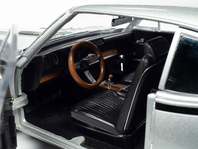 1968 Oldsmobile Hurst Olds 2-Door Post in Peruvian Silver - Auto World / American Muscle 1/18 -  AMM1287