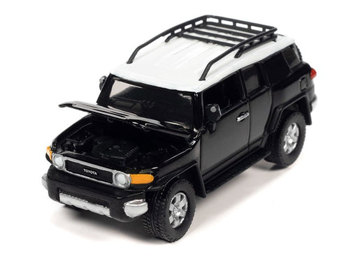 2007 Toyota FJ Cruiser in Black Diamond - Johnny Lightning 1/64 - JLSP278 B Passion Diecast