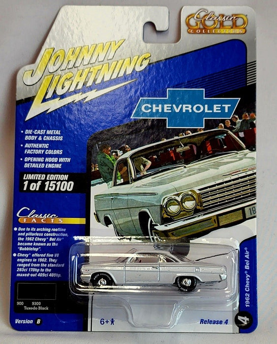 CHASE CAR 1962 Chevrolet Bel Air Bubbletop in Tuxedo Black - Johnny Lightning 1/64 -  JLSP187 BGR -  Passion Diecast 