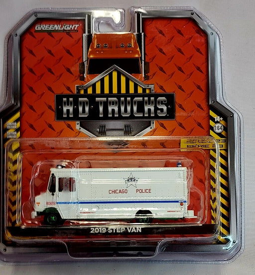 GreenMachine City of Chicago Police Department- 2019 Step Van - H.D. Trucks Series 23 - Greenlight  1/64 - 33230 CGR