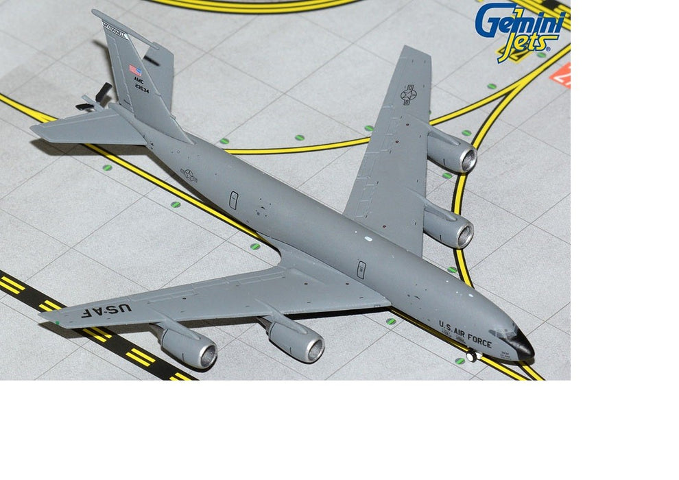 Boeing KC-135RT Stratotanker / USAF - McConnell AFB 62-3534 / Gemini 1: 400 GMUSA120