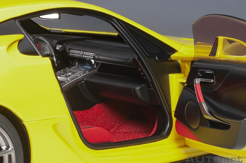 Lexus LFA (Pearl Yellow) - Autoart - 78854 Passion Diecast