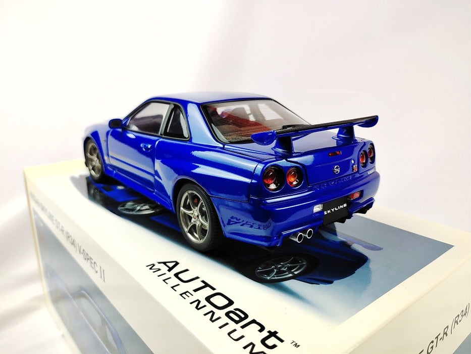 Nissan Skyline GT-R (R34) V-spec II Bayside Blue - Autoart   1/18 - 77335  Used  Read