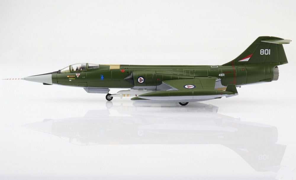 Canadair CF-104 Starfighter - Norwegian Air Force 334 Squadron, no.104801, Norway, 1982 / Hobby Master 1:72 HA1066