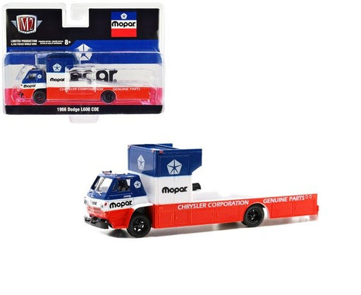 Auto Hauler - 1966 Dodge L600 Mopar - Hobby Exclusive - M2 - 1/64 - 39100-HS02 -  Passion Diecast 