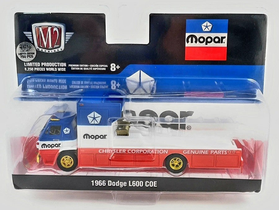 CHASE CAR Auto Hauler - 1966 Dodge L600 Mopar - Hobby Exclusive - M2 - 1/64 - 39100-HS02GR -  Passion Diecast 
