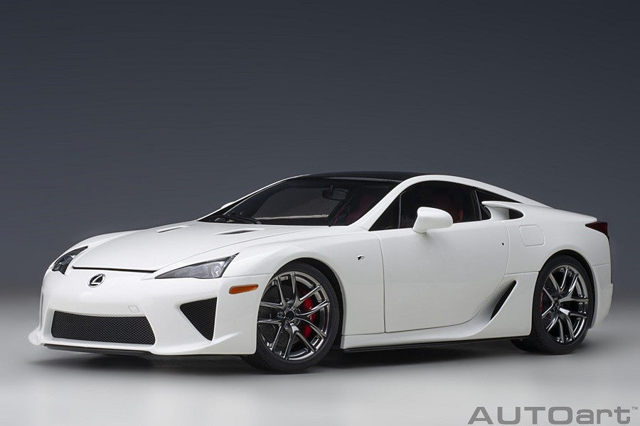 Lexus LFA (Whitest White/Carbon) - Autoart - 78851 Passion Diecast
