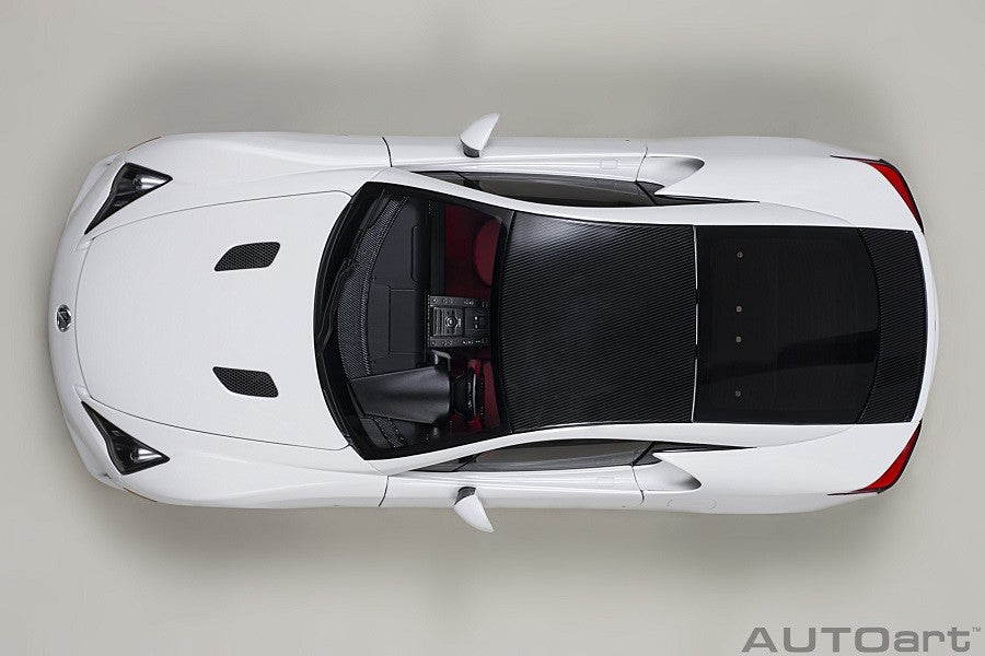 Lexus LFA (Whitest White/Carbon) - Autoart - 78851 Passion Diecast