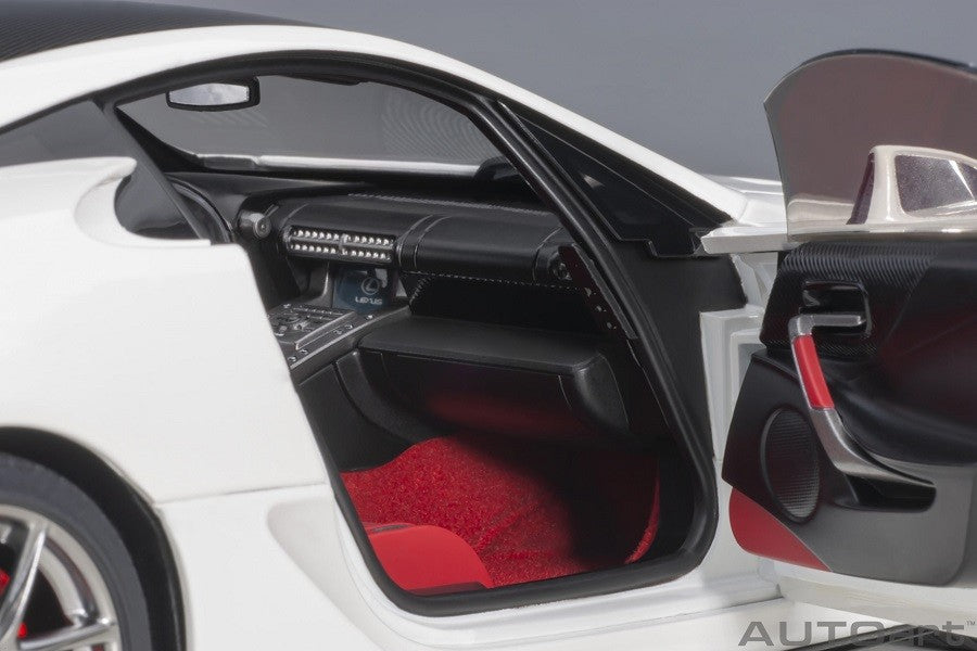 Lexus LFA (Whitest White/Carbon) - Autoart - 78851 Passion Diecast