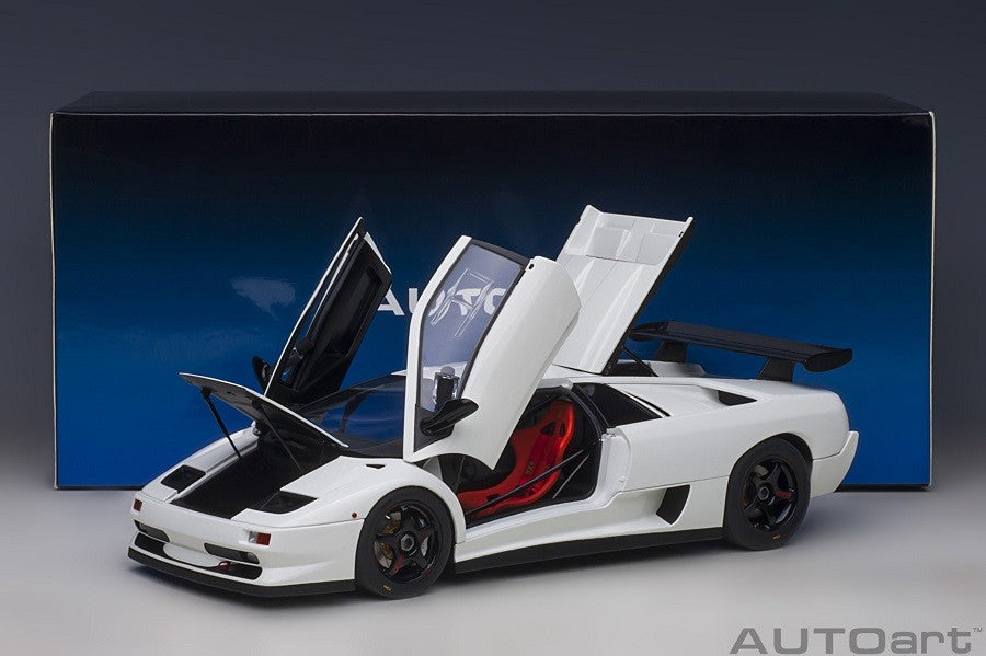 Lamborghini Diablo SV-R (Impact White) - Autoart - 79149 Passion Diecast