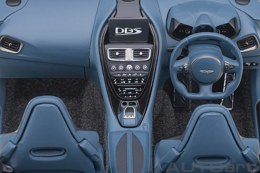 Aston Martin DBS Superleggera (Aston Martin Racing Green) - Autoart - 70297 Passion Diecast