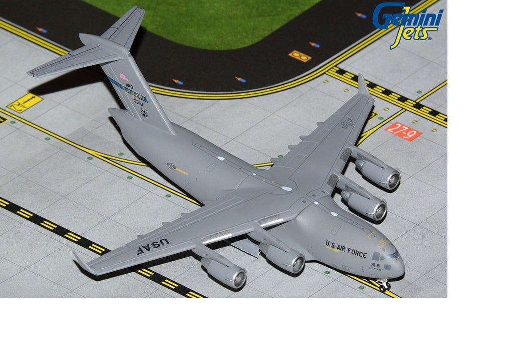 Boeing C-17 Globemaster III / USAF 03-3119 / Mississipi ANG / Gemini 1: 400 GMUSA121