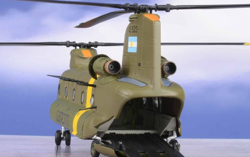 Boeing CH-47C Chinook / Fuerza Aerea Argentina, AE-520, Falkland Islands 1982 / Corgi 1:72 AA34217